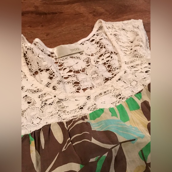 EUC stunning Lace Floral Hawaiian Dress From Urban outfitters Size Small S Midi - Picture 2 of 3